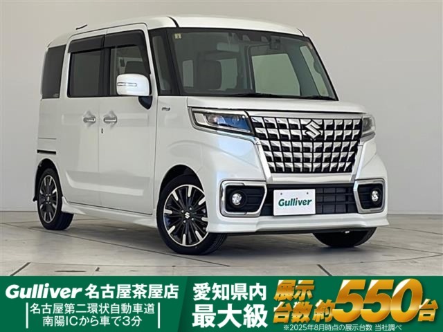 8型ナビ　両側パワースライドドア　レーダークルーズコントロール　シートヒーター　バックカメラ　ヘッドアップディスプレイ　コーナーセンサー　純正15インチアルミホイール　LEDヘッドライト　パドルシフト