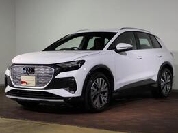 アウディ Q4 e-tron 40 e-tron 純正ナビ　Bカメラ　ETC　レザーシート