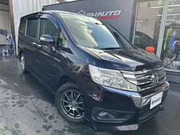ホンダ ステップワゴン 2.0 スパーダ Z インターナビ セレクション 4WD 両側パワスラ・ナビ・フリップダウンモニタ