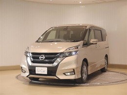 日産 セレナ 2.0 ハイウェイスター Vセレクション 4WD 衝突被害軽減ブレーキ・1オーナー車