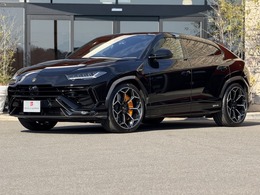 ランボルギーニ ウルス ペルフォルマンテ 4WD 23インチAW　インテリアカーボンP　3Dバン