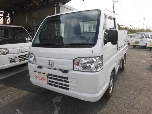 パワーゲート車という仕事ぐるまのわりには全体的に使用感少なくコンディション良好です。