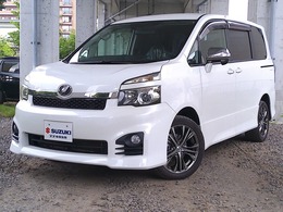 トヨタ ヴォクシー 2.0 ZS 4WD HDDナビTV　Rカメラ　黒革　電動ドア