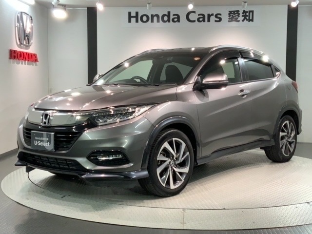 全国納車可 第三者機関証明書付 革シート 最長5年保証 ワンオ-ナ- 純正ナビTV Rカメラ CD録音 BTオ-ディオ DVD ドラレコ ETC VSA装備のヴェゼル ツーリングホンダセンシング入庫！