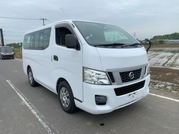 日産 NV350キャラバンワゴン 2.5 GX(オートスライドドア付) ロングボディ 低床 ユーザー買取車サイドバイザー10人乗り