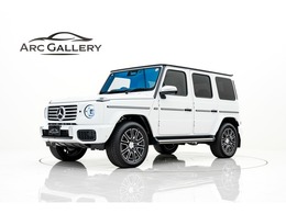 メルセデス・ベンツ Gクラス G450d AMGラインパッケージ (ISG) ディーゼルターボ 4WD MP202502 マヌファクP+ カーボンスペアタイヤカバー