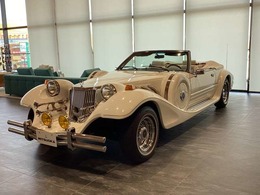 光岡自動車 ドゥーラ V8 5.0L 革シート 電動幌 4名乗車