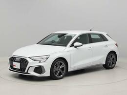 アウディ A3スポーツバック 30 TFSI Sライン 元当社内使用車　黒レザーシート