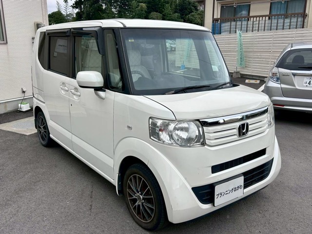 ★☆常時在庫100台以上！軽自動車から輸入車まで幅広い車種を揃えております。国内各地より目利きで仕入れる拘りの希少車も多数あり。在庫車をじっくり見てみて下さいね！★☆