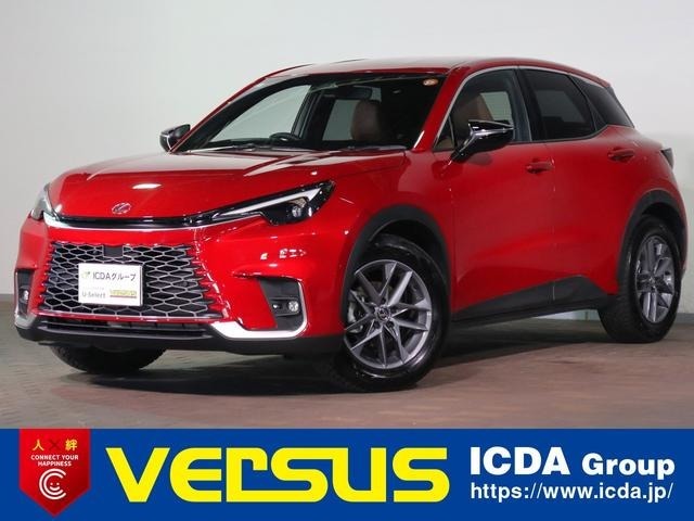 ◆三重県最大級の大型屋内中古車センター♪ヴァーサス鈴鹿店です♪オールジャンルの展示車が盛り沢山です♪在庫の無い車両のオーダーも受け付けます♪電話→059-384-5050までお問合せ下さい◆