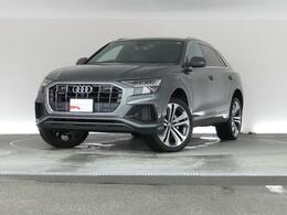 アウディ Q8 55 TFSI クワトロ デビューパッケージ Sライン 4WD 認定中古車　パノラマサンルーフ