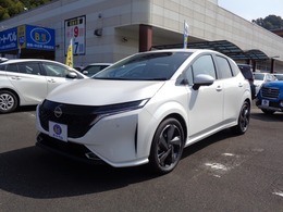 日産 ノートオーラ 1.2 G レザーエディション エマージェンシーブレーキ