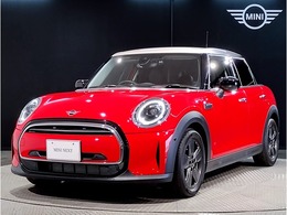 ミニ ミニ クーパーD 5ドア DCT クラシックトリム　アップルカープレイ　ワ