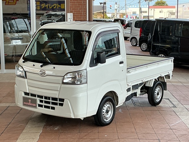 カーセブン橿原曲川店の在庫車両をご覧いただき誠にありがとうございます。