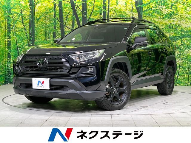 4WD　寒冷地仕様　純正10.5型ナビ　バックカメラ　衝突被害軽減