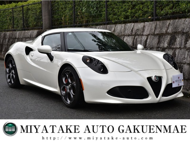 【長年の知識と経験】当社スタッフは全員自動車業界20年以上のプロです。安心してどの様な事でもご相談ください、必ずどの様な事でも、お客様に一番良い解決策をご提案致します。