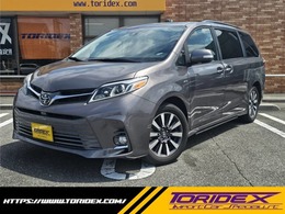 米国トヨタ シエナ 3.5 V6 リミテッド 4WD サンルーフ　チェスナットレザー　3列目床