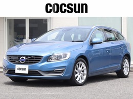 ボルボ V60 T5 SE アイシン8速AT　本革シート　禁煙車