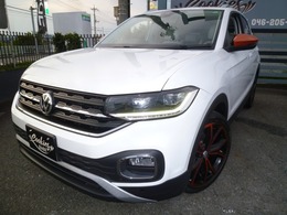 フォルクスワーゲン T-Cross TSI 1st プラス ワンオーナー　限定車　ナビTV　Bカメラ