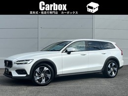 ボルボ V60クロスカントリー プラス B5 AWD 4WD 全周囲カメラ クライメイトパッケージ