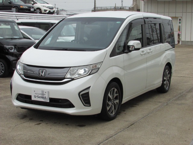ワンオーナー車のステップワゴン　G-EXが入庫しました内外装ともに綺麗なお車です！