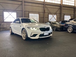 BMW M2コンペティション M DCTドライブロジック Mperformanceエアロ Akrapovicマフラ K＆N