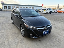 ホンダ ストリーム 1.8 RSZ HDDナビパッケージ 4WD 