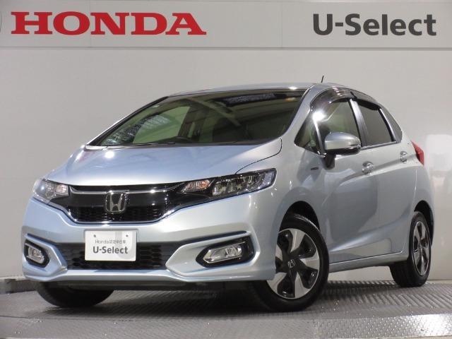 ワンオーナー車のフィットハイブリッド (Fコンフォートエディション)が入庫です。2025年、24年、23年に当社自社工場にて法定点検を実施しております。過去の整備は整備記録簿での確認ができます。