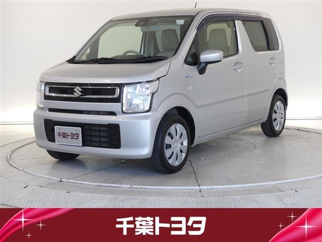 厳選された中古車のスズキ・ワゴンRです。コンパクトボディで狭い道もスムーズに走れる取り回しの良さが魅力です。