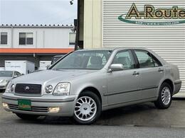 トヨタ プログレ 2.5 NC250 ウォールナットパッケージ 前期型　直6/1JZ-GEエンジン　本木パネル