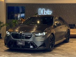 BMW M5 4.4 4WD カ-ボンブレ-キ　赤レザ-　Bowers＆Wilkins