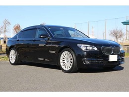 BMW 7シリーズ 750Li 450ps　リアエンタ　ACC　毎年Dラー記録簿