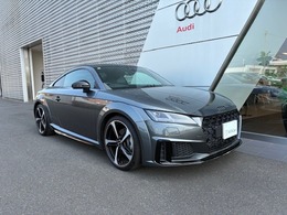 アウディ TT クーペ 40 TFSI Sラインパッケージ ブラックスタイリングPKG　ワンオーナー
