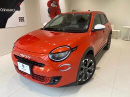 フィアット 600e ラ プリマ 元試乗車　EV車