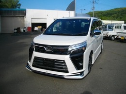 トヨタ ヴォクシー 2.0 ZS 煌 4WD TEIN車高調　寒冷地仕様　地デジ