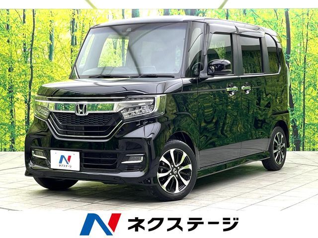 禁煙車　8型SDナビ　アダプティブクルーズコントロール　バックカメラ