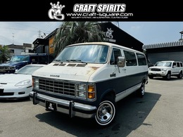 ダッジ ラムバン B250 ROYAL SE ホワイトリボンタイヤ新品