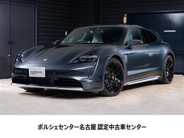 ポルシェ タイカンクロスツーリスモ 4 4シート 4WD 