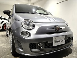 アバルト 695トリブートフェラーリ 1.4 世界限定1695台/グリジオチタニオ99台