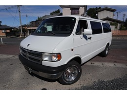 ダッジ ラムバン ミディアム ナビ　バックカメラ　キーレス