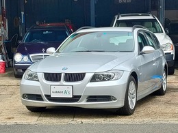 BMW 3シリーズツーリング 320i ワンオーナー　記録簿付　取説