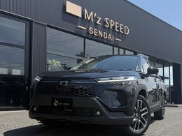トヨタ カローラクロス 1.8 ハイブリッド Z E-Four 4WD シグナルロードプロジェクション ルーフ