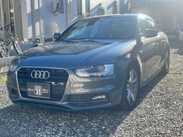 アウディ A4 2.0 TFSI Sラインパッケージ ナビ　バックカメラ　ETC