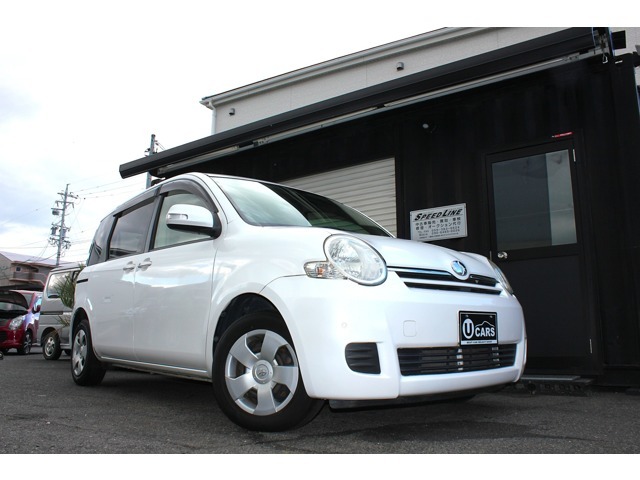 平成23年式・Gグレード・7人乗り・純正オプション両側電動スライドドア・スマートドアロックキー・社外ナビ・バックカメラ・ETC装備の綺麗なシエンタが入庫いたしました。