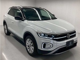 フォルクスワーゲン T-Roc TSI スタイル 1オーナー　黒ハーフレザー　純正17AW