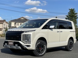 三菱 デリカD：5 2.2 P ディーゼルターボ 4WD ワンオーナー リフトアップ マドリスフロン