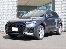 アウディ Q5 40 TDI クワトロ Sライン ディーゼルターボ 4WD ブラックスタイリング　ハンドルヒーター