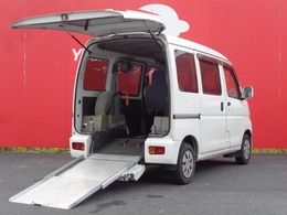 ダイハツ ハイゼットカーゴ 660 スローパー リヤシートレス仕様 折り畳み補助シート付き 車椅子スロープ　純正ナビ　地デジTV