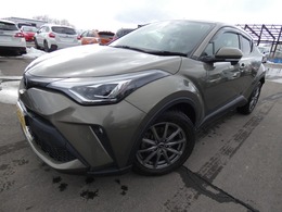トヨタ C-HR 1.2 G-T 4WD 