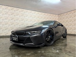 BMW i8 左ハンドル ワンオフマフラー　フロントスポイラー